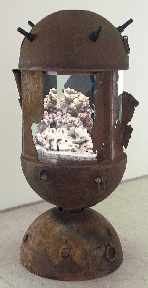 ÏDit aquarium is gemaakt in een oude zeemijn.